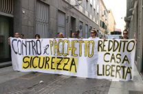 Nella foto - Laboratorio Sociale Alessandria