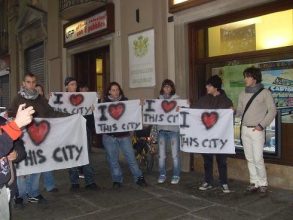 Nella foto - Laboratorio Sociale Alessandria