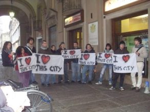 Nella foto - Laboratorio Sociale Alessandria