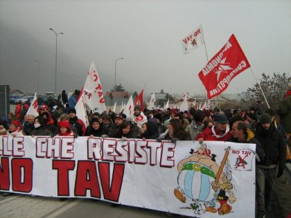 Nella foto - Laboratorio Sociale Alessandria