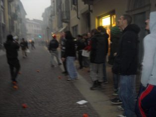 Nella foto - Laboratorio Sociale Alessandria