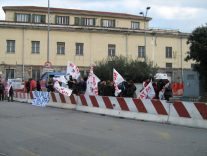 Nella foto - Laboratorio Sociale Alessandria