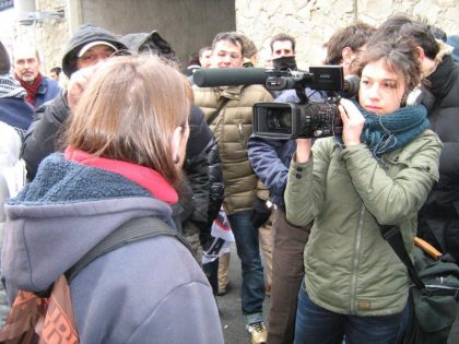 Nella foto - Laboratorio Sociale Alessandria