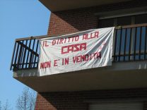 Nella foto - Laboratorio Sociale Alessandria