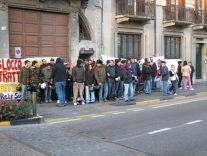 Nella foto - Laboratorio Sociale Alessandria