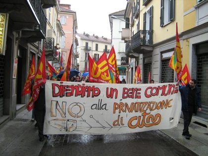 Nella foto - Laboratorio Sociale Alessandria