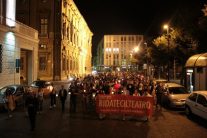 Nella foto - Laboratorio Sociale Alessandria