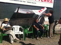 Nella foto - Laboratorio Sociale Alessandria