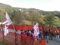 Nella foto - Laboratorio Sociale Alessandria