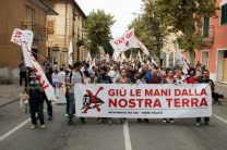 Nella foto - Laboratorio Sociale Alessandria