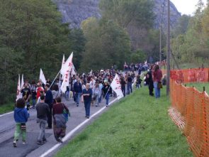 Nella foto - Laboratorio Sociale Alessandria