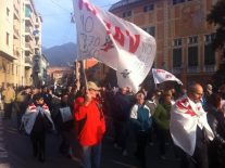 Nella foto - Laboratorio Sociale Alessandria