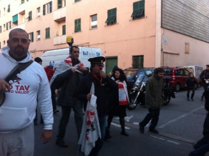 Nella foto - Laboratorio Sociale Alessandria