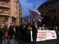 Nella foto - Laboratorio Sociale Alessandria