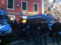 Nella foto - Laboratorio Sociale Alessandria