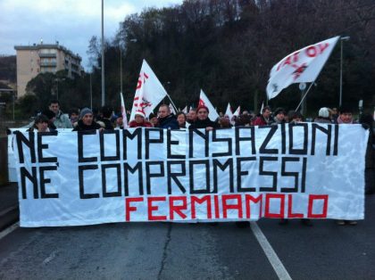 Nella foto - Laboratorio Sociale Alessandria