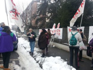 Nella foto - Laboratorio Sociale Alessandria