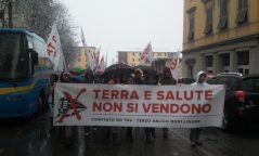 Nella foto - Laboratorio Sociale Alessandria