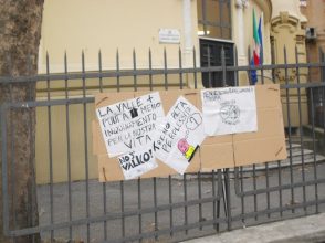 Nella foto - Laboratorio Sociale Alessandria