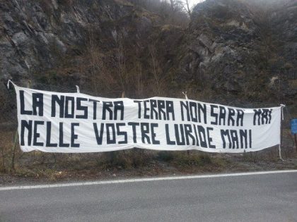Nella foto - Laboratorio Sociale Alessandria