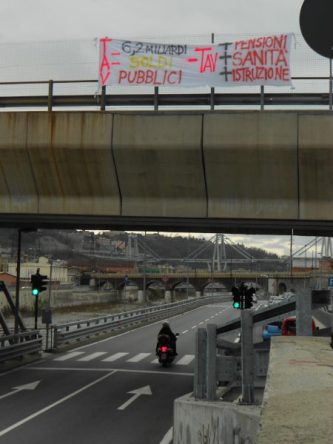 Nella foto - Laboratorio Sociale Alessandria