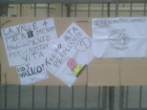 Nella foto - Laboratorio Sociale Alessandria