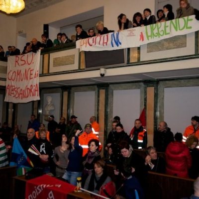 Nella foto - Laboratorio Sociale Alessandria