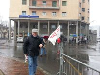 Nella foto - Laboratorio Sociale Alessandria