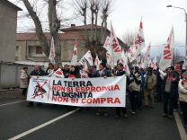 Nella foto - Laboratorio Sociale Alessandria