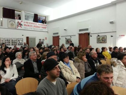 Nella foto - Laboratorio Sociale Alessandria