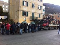 Nella foto - Laboratorio Sociale Alessandria