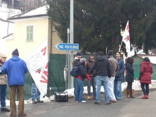 Nella foto - Laboratorio Sociale Alessandria