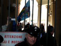 Nella foto - Laboratorio Sociale Alessandria
