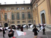 Nella foto - Laboratorio Sociale Alessandria