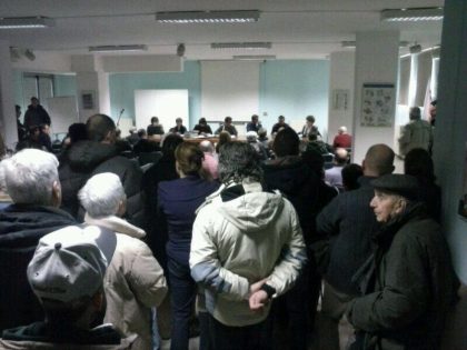 Nella foto - Laboratorio Sociale Alessandria