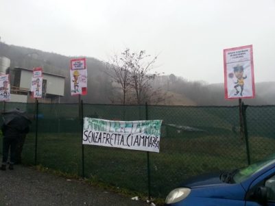 Nella foto - Laboratorio Sociale Alessandria