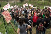 Nella foto - Laboratorio Sociale Alessandria