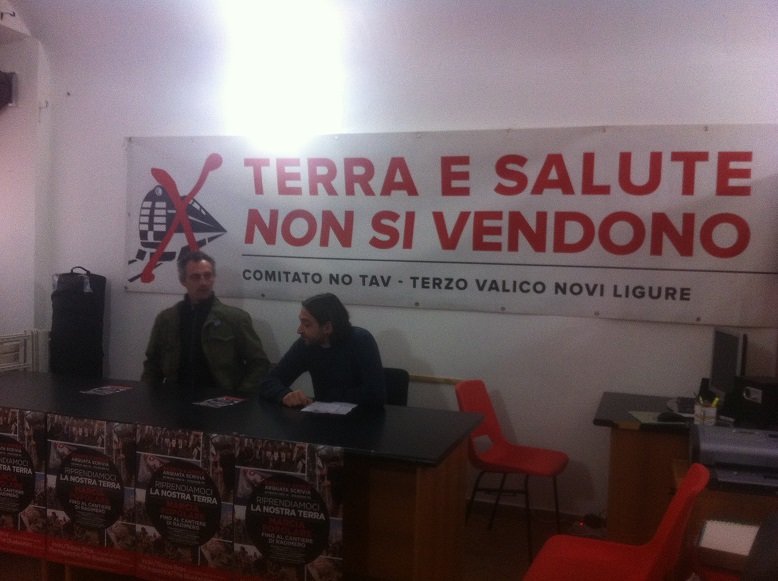 Nella foto - Laboratorio Sociale Alessandria