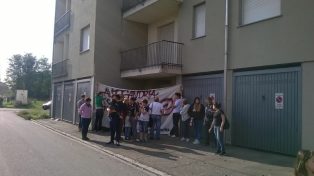 Nella foto - Laboratorio Sociale Alessandria