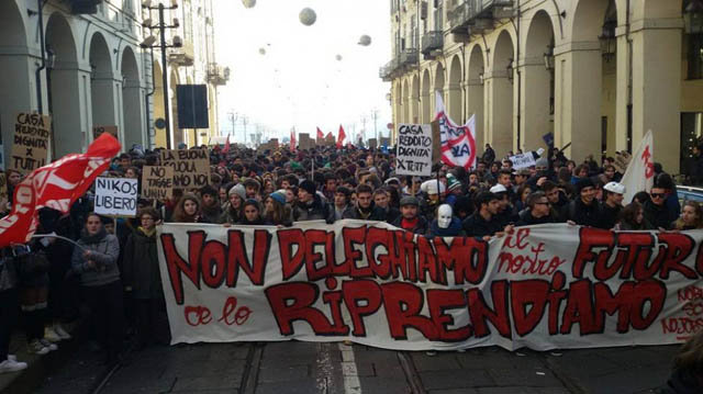 Nella foto - Laboratorio Sociale Alessandria