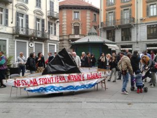 Nella foto - Laboratorio Sociale Alessandria