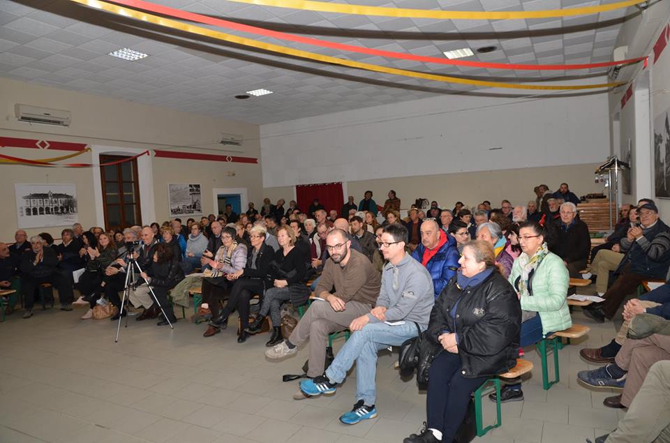 Nella foto - Laboratorio Sociale Alessandria