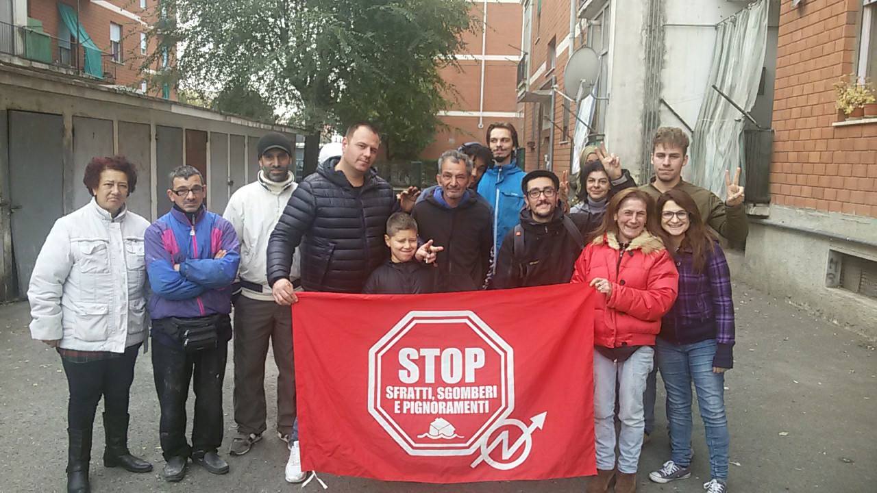 Nella foto - Laboratorio Sociale Alessandria