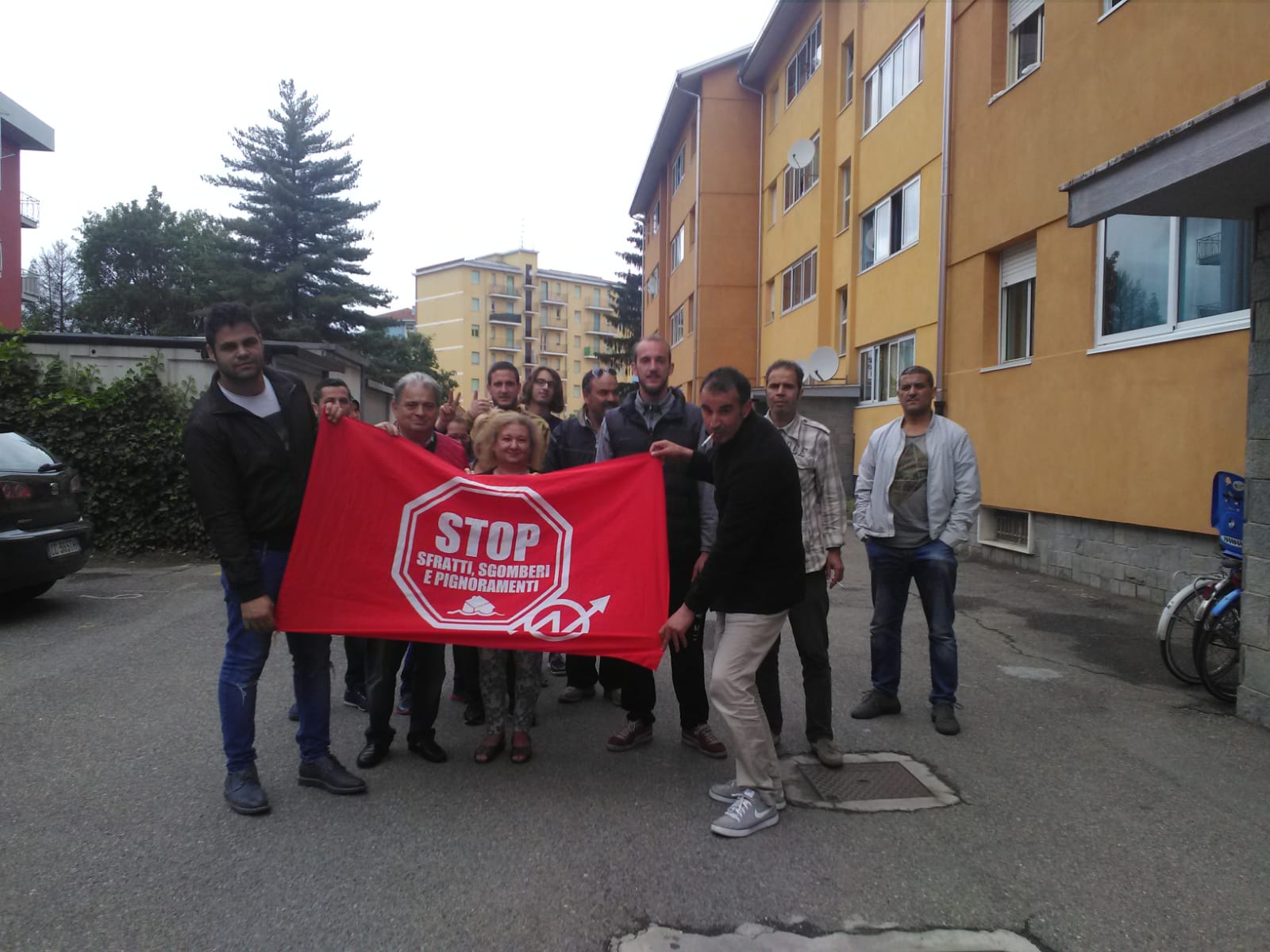 Nella foto - Laboratorio Sociale Alessandria