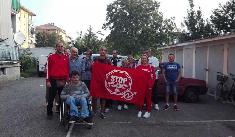 Nella foto - Laboratorio Sociale Alessandria