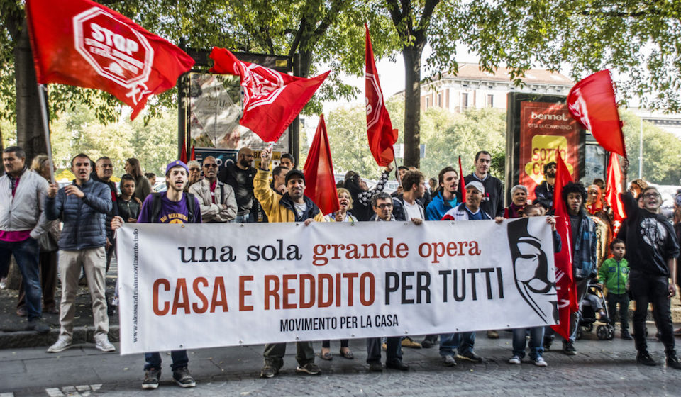 Nella foto - Laboratorio Sociale Alessandria