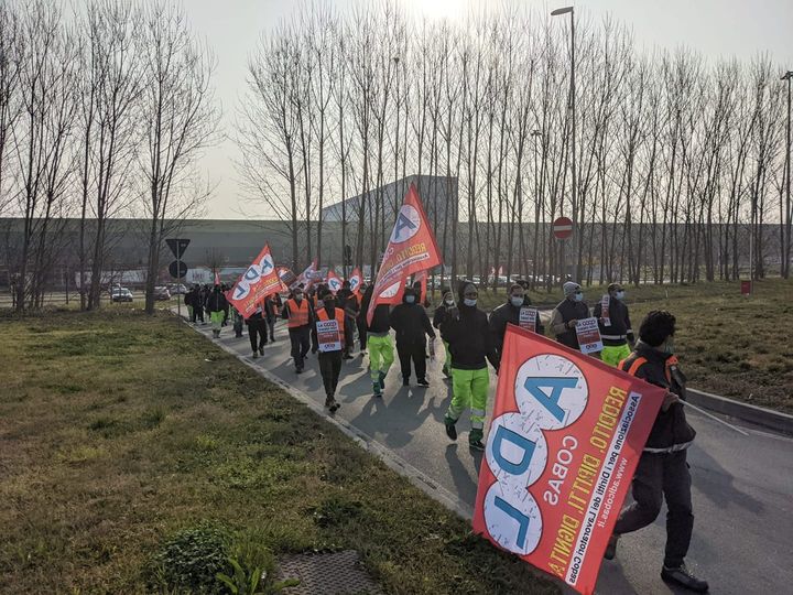 Nella foto - Laboratorio Sociale Alessandria